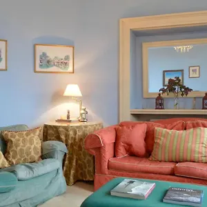 Large Central New Town Flat Edinburgh